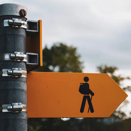 Comprendre la réglementation de l’éclairage de sécurité en milieu industriel